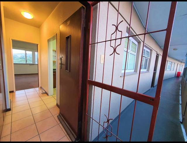 2 BEDROOM APARTMENT TO LET IN PAROW NORTH